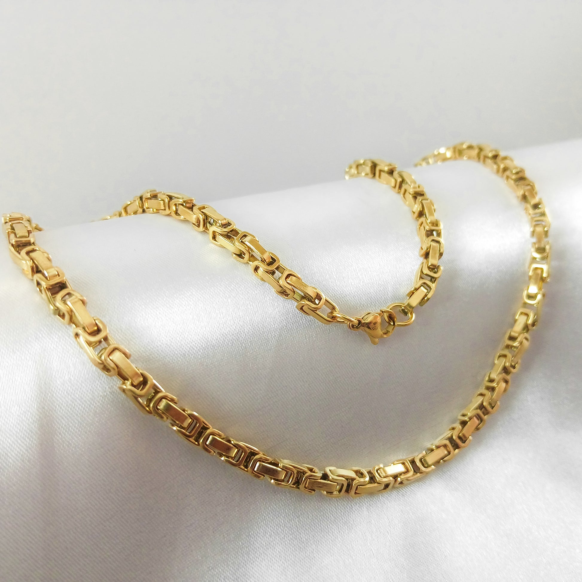 Cadena Rustica en Oro Laminado 18K Mujer
