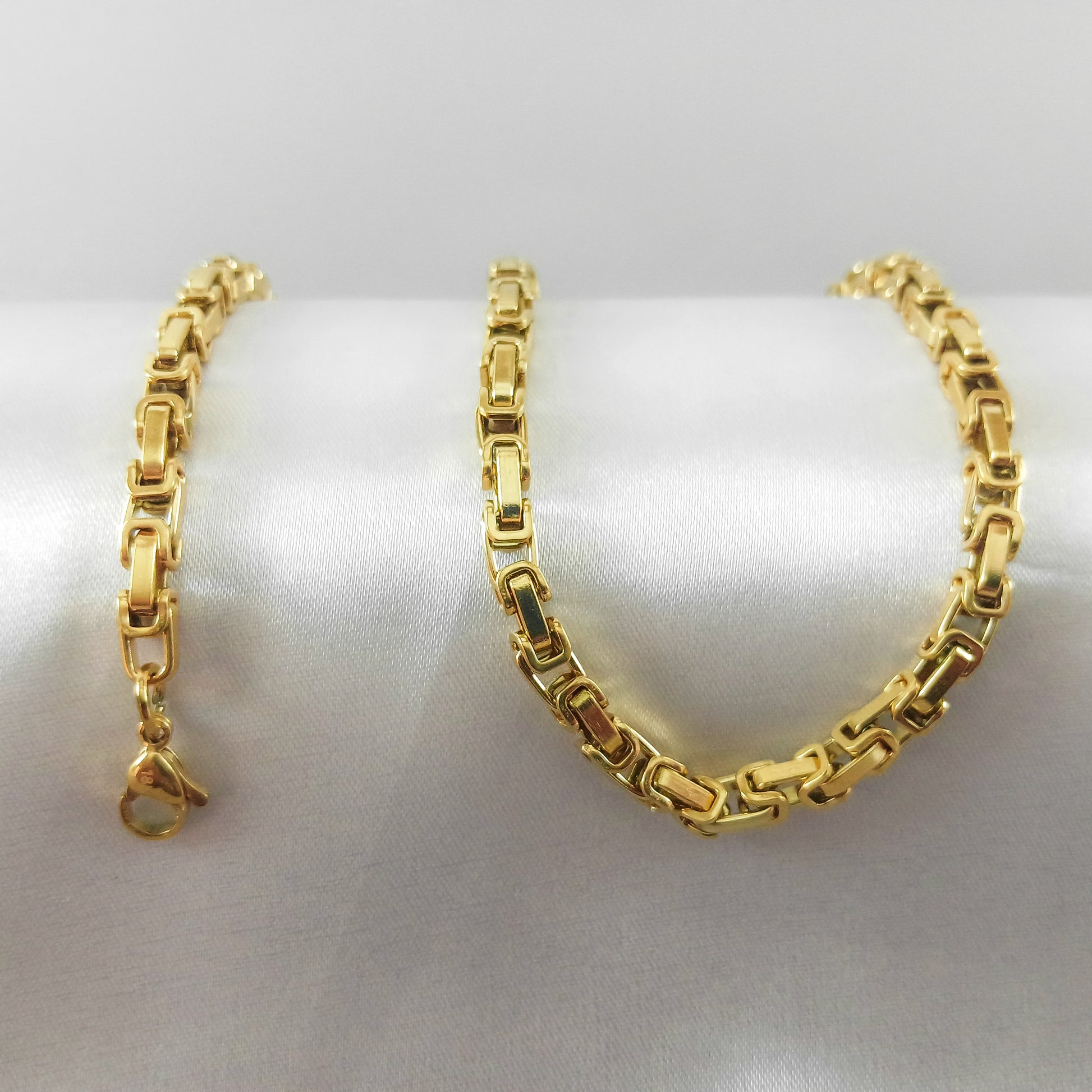 Cadena Rustica en Oro Laminado 18K Mujer