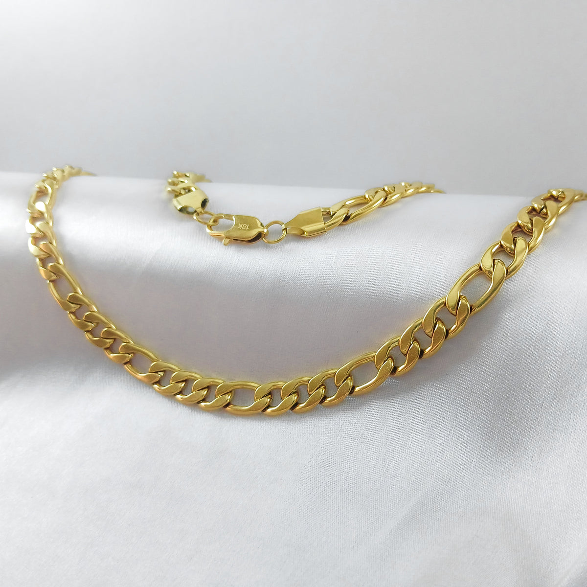 Cadena Cartier en Oro Laminado 18K Hombre