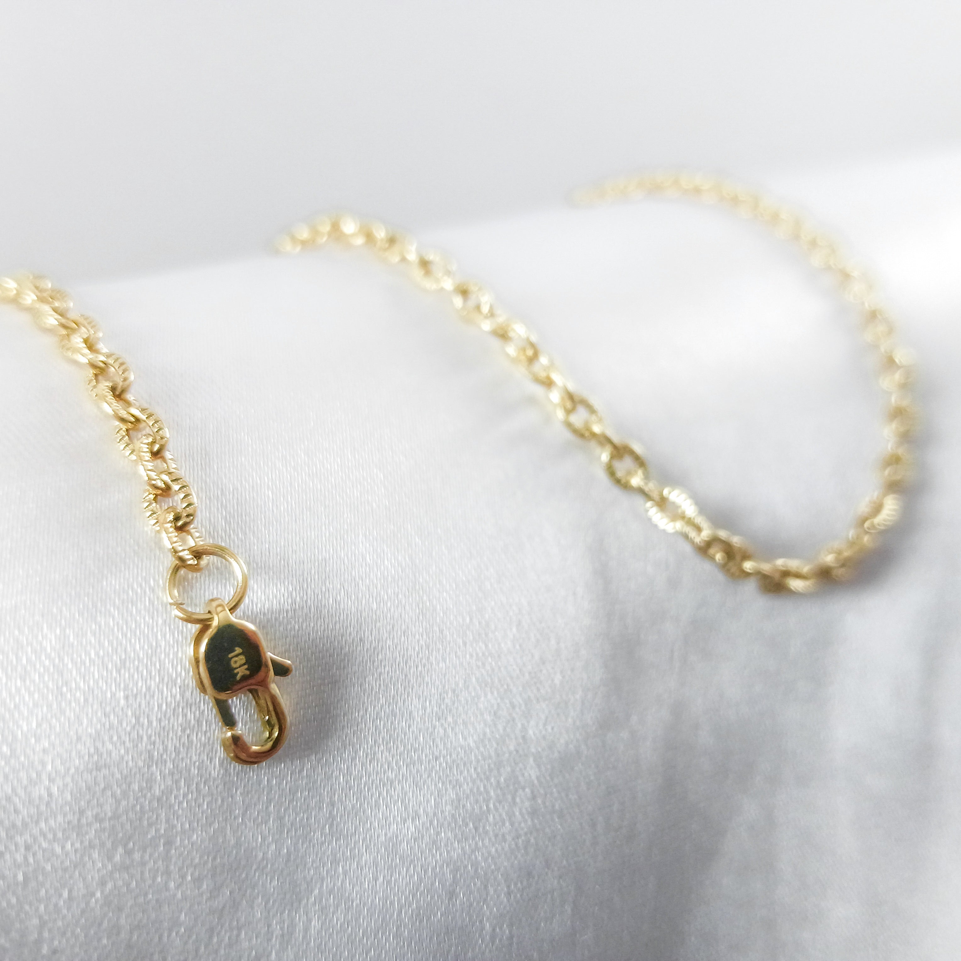 Cadena Ovalo en Oro Laminado 18K Mujer