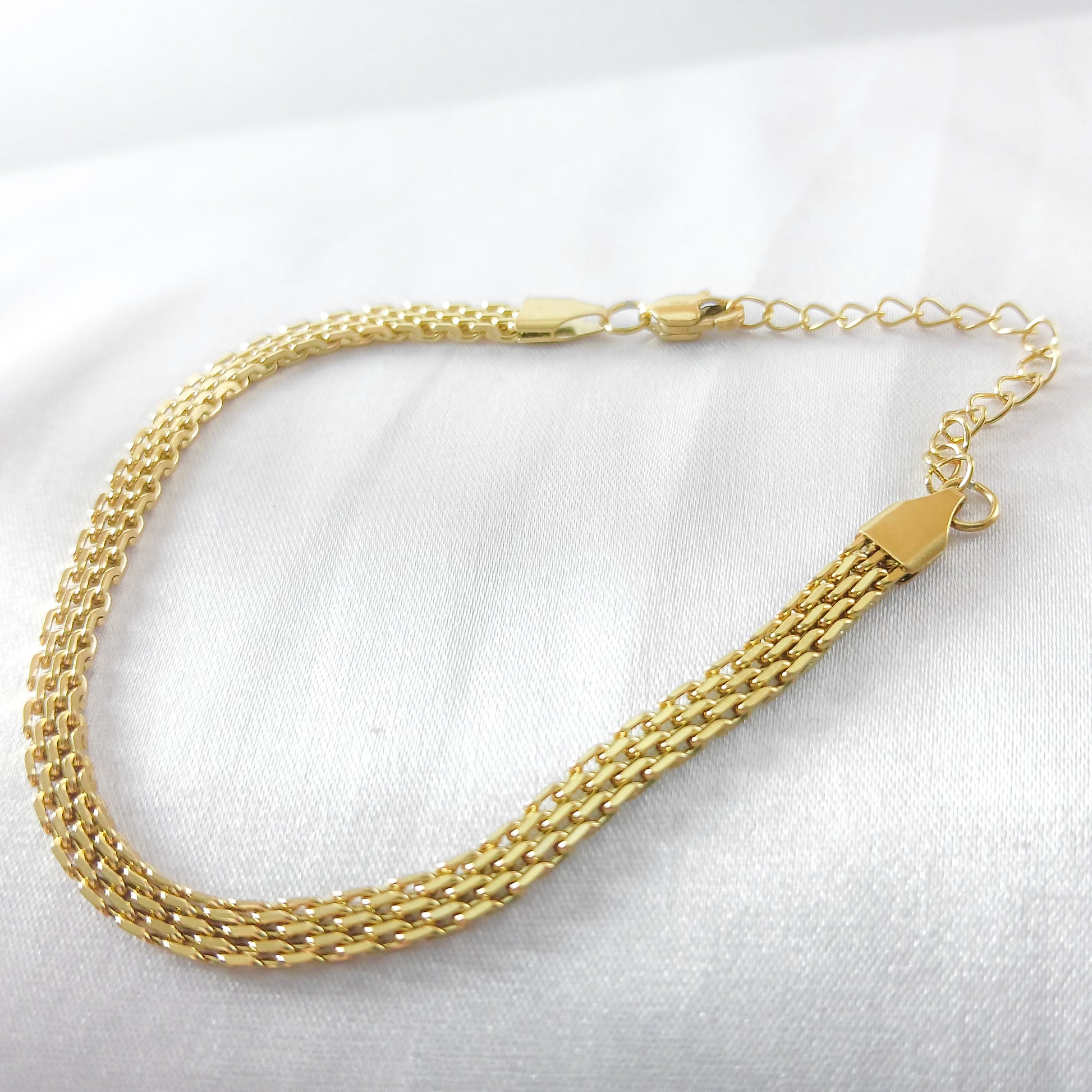 Pulso Chinesca en Oro Laminado 18K Mujer