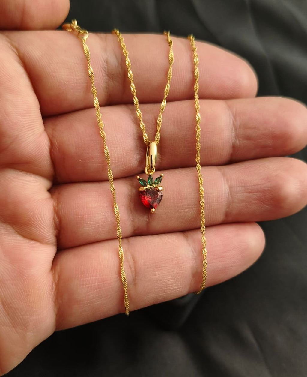Cadena Singapur 45CM y dije Fresa Oro Laminado 18K