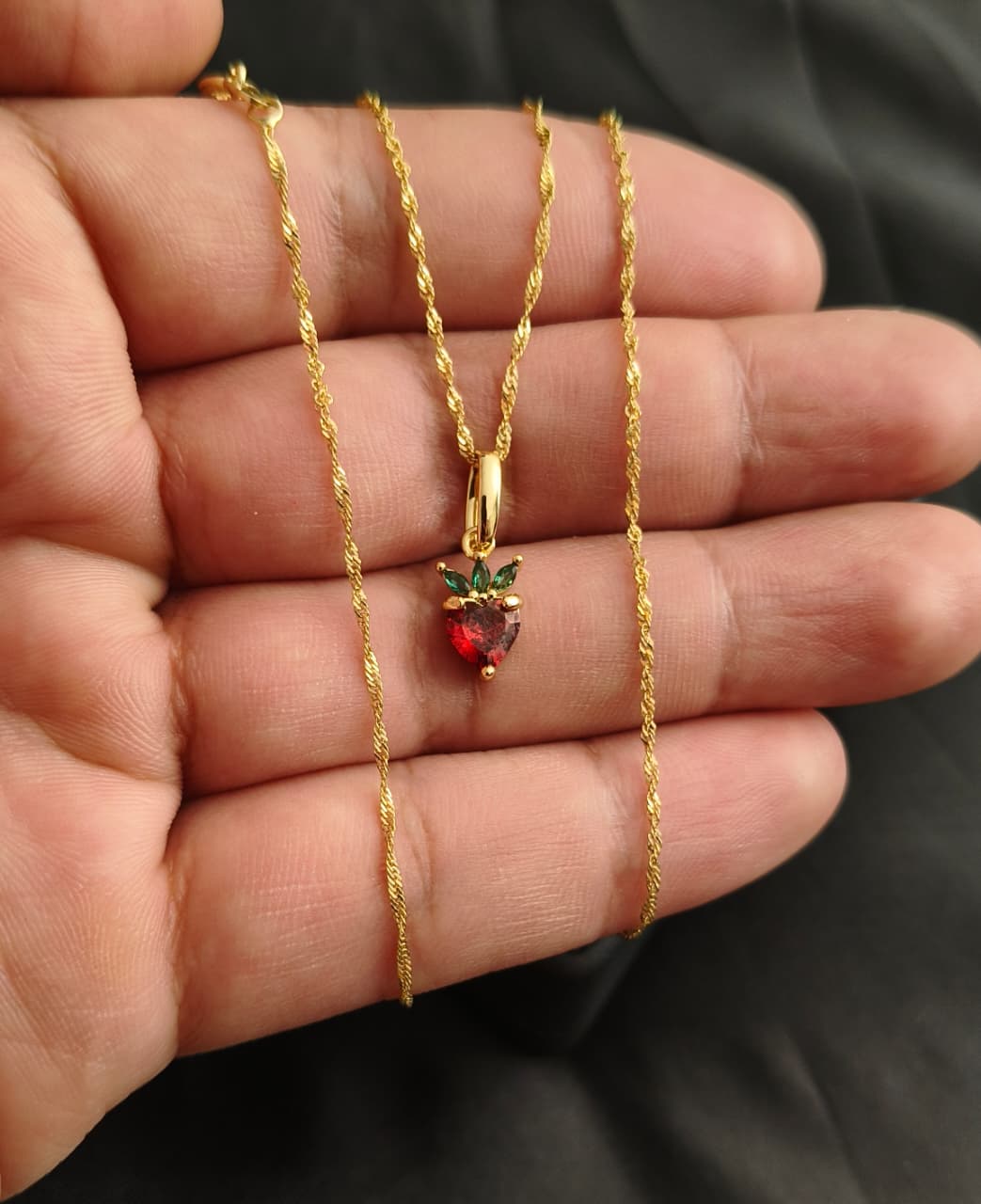 Cadena Singapur 45CM y dije Fresa Oro Laminado 18K